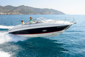 lancha Cabin Cruiser com motor de centro / open / máx. 8 pessoas / 2 camas