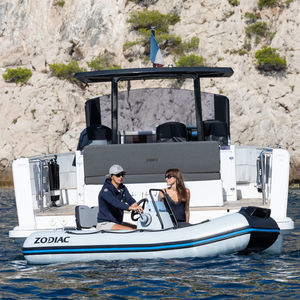 barco inflável elétrico