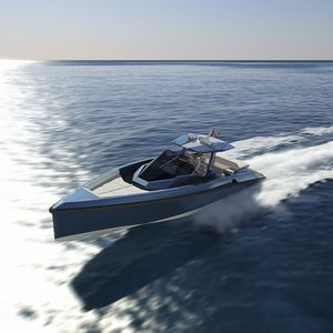 lancha Express Cruiser com motor de centro