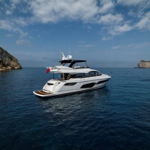 iate a motor de cruzeiro / com flybridge / 4 cabines