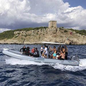 barco auxiliar para mergulho