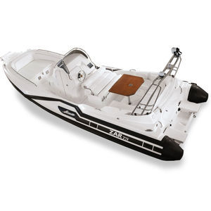 barco inflável com motor de popa 1