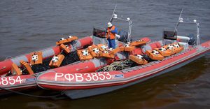 barco de busca e salvamento