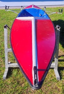 barco de remo de turismo