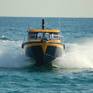 barco auxiliar para mergulho