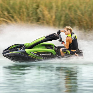jet-ski com braço articulado