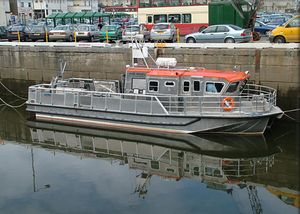 barco profissional barco auxiliar para mergulho 1