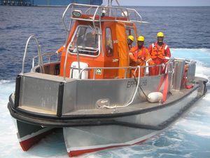 barco profissional barco de apoio offshore 1
