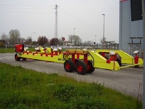 carreta para movimentação de cargas pesadas