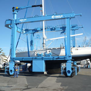 travel lift 1