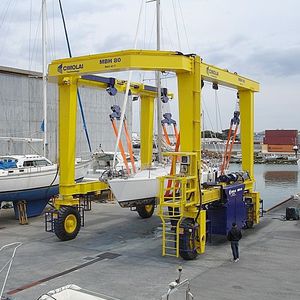 travel lift controlado remotamente 1