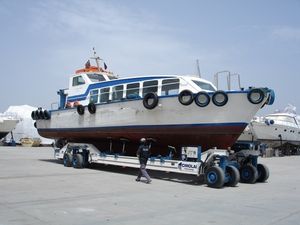 carreta para movimentação de cargas pesadas