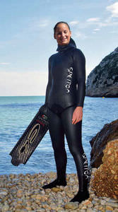 roupa completa de mergulho