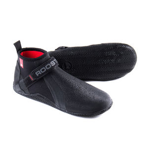 botas para esportes náuticos