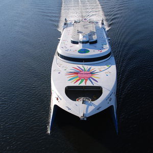 ferry para transporte de veículos Ro-Pax 1