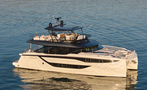 iate a motor catamarã 1