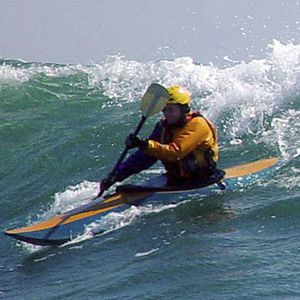caiaque rígido / de surf / de 1 lugar