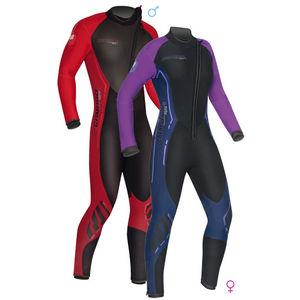 roupa semisseca de mergulho