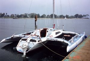 trimarã