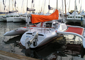 trimarã 1