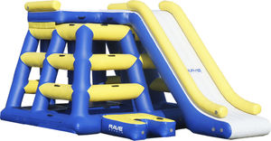 equipamento de diversão aquática escorregador