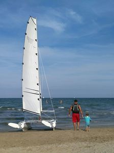 catamarã esportivo de lazer