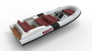 barco inflável com motor de popa