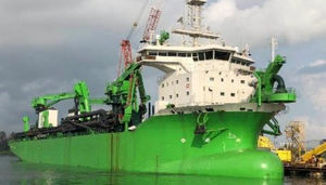 draga autotransportadora de sucção e arrasto 1