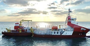 navio especial para inspeção, manutenção e reparo de plataformas (IMR)