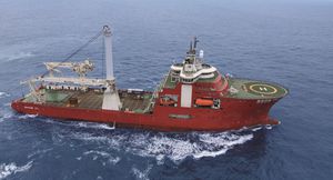 guindaste para navio-guindaste / para cargas pesadas / com lança elevatória