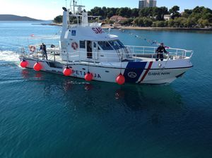 barco de busca e salvamento