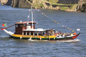 ferry de passageiros em aço