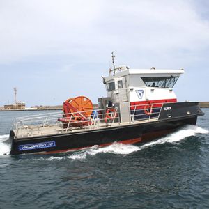 barco profissional barco recolhedor de hidrocarbonetos