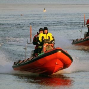 barco profissional barco-patrulha 1