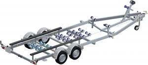 carreta rodoviária / para lançamento à água / para barco / de rolos