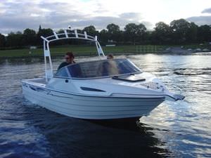 lancha Day Cruiser hidrojato 1
