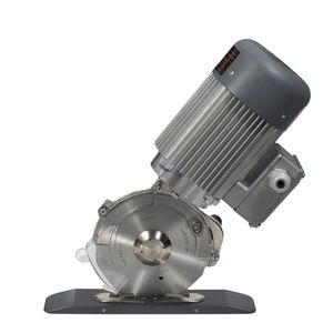 máquina de corte com faca rotativa 1