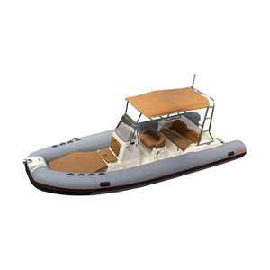barco inflável com motor de popa