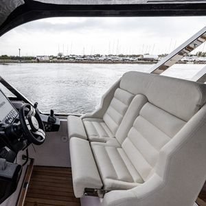 banco para navio de passageiros