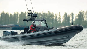 barco profissional barco-patrulha