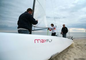catamarã esportivo de regata