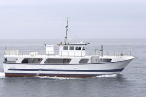 navio de pesca profissional palangreiro