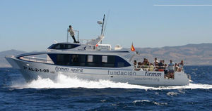 barco de passeio