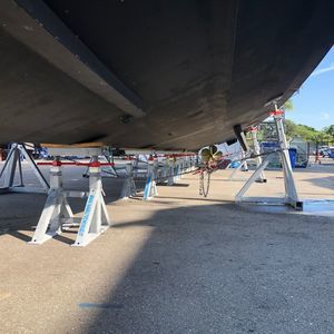 cavalete de apoio para barco a motor