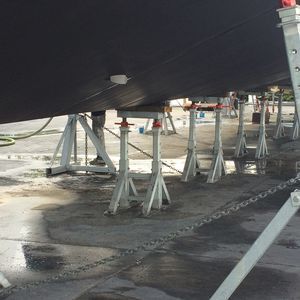 cavalete de apoio para barco a motor