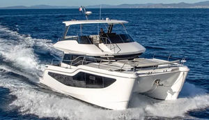 lancha Express Cruiser catamarã