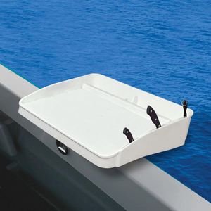 viveiro para barco de pesca esportiva