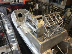 barco para transporte de pilotos