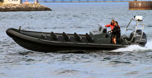 Barco profissional barco de passeio - 9.5M  - Tornado Boats International ApS - com motor de popa / com casco rígido / de casco rígido (RIB)