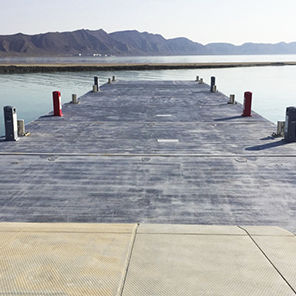 Píer flutuante - Mega  - HSB Marine  - de atracação / para marina / em concreto
